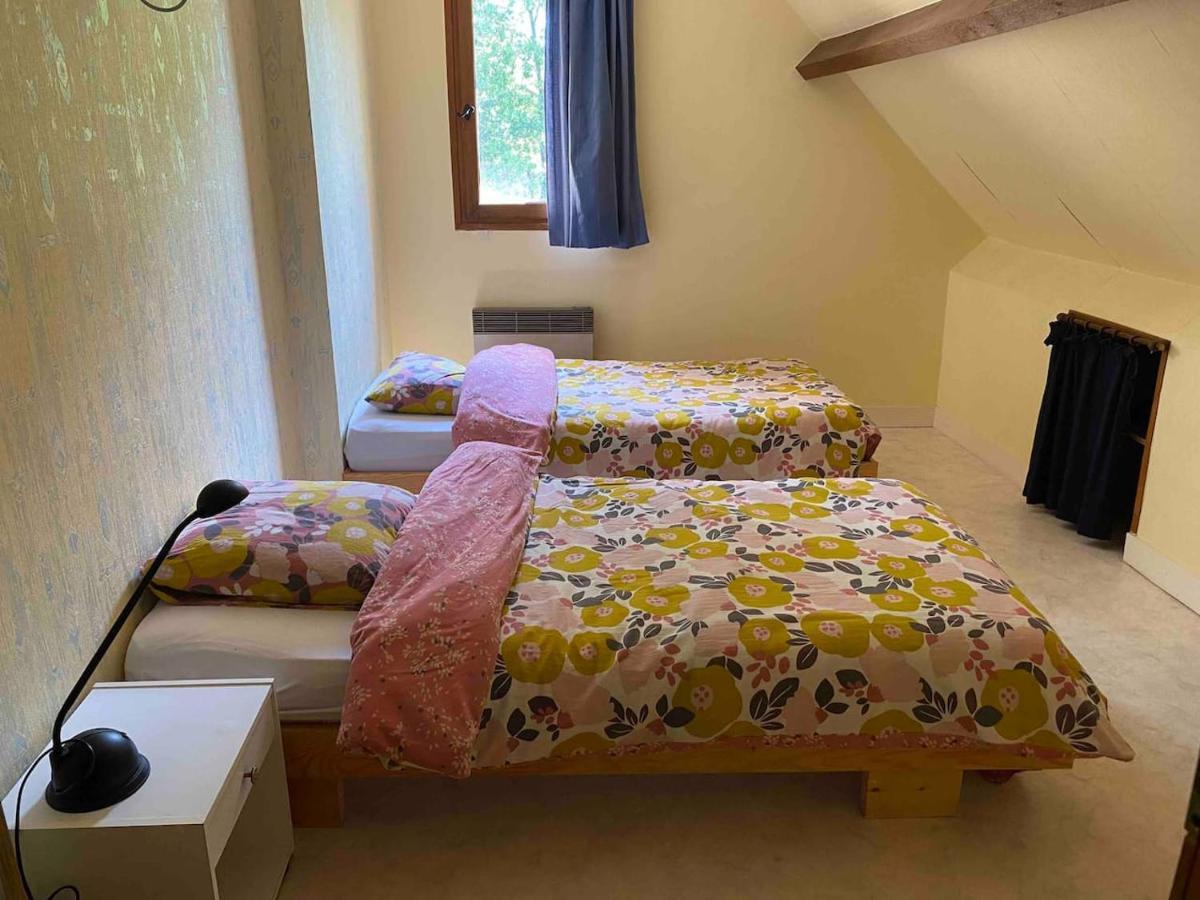 Le Mondou Saint-Julien-de-Lampon Extérieur photo
